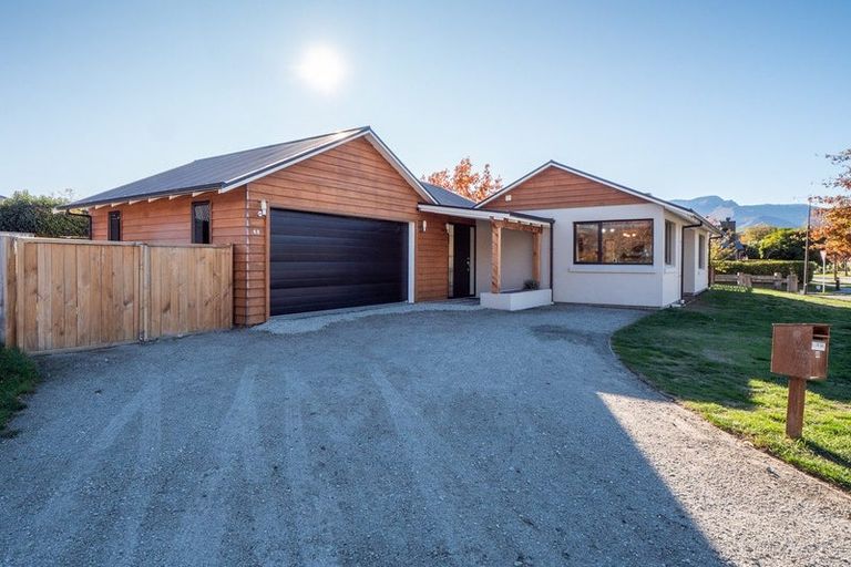 Photo of property in 48 Erskine Street, Lake Hayes, Queenstown, 9304