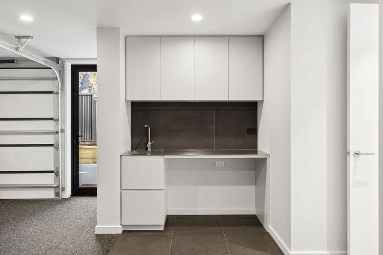 Photo of property in 147b Warren Street, Wanaka, 9305