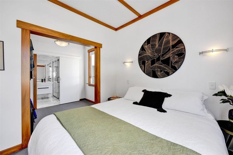 Photo of property in 26 Mclean Street, Strandon, New Plymouth, 4312