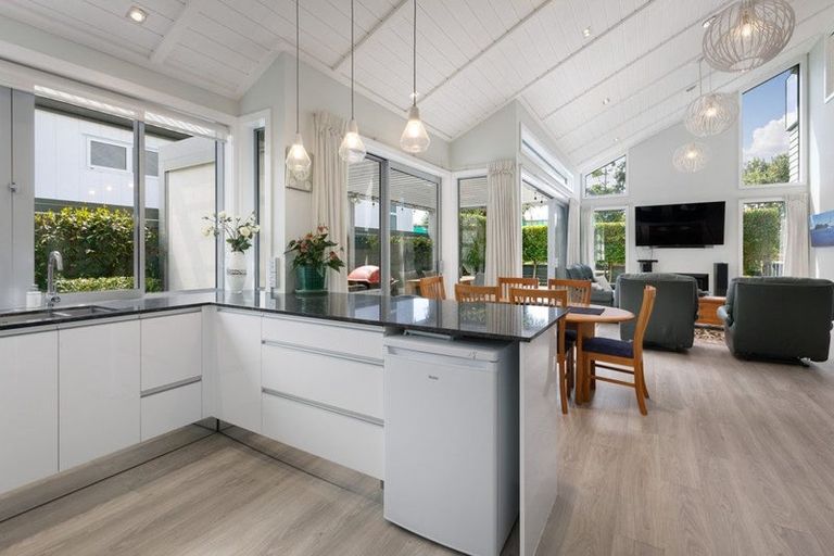 Photo of property in 7 Ian Place, Waihi Beach, 3611