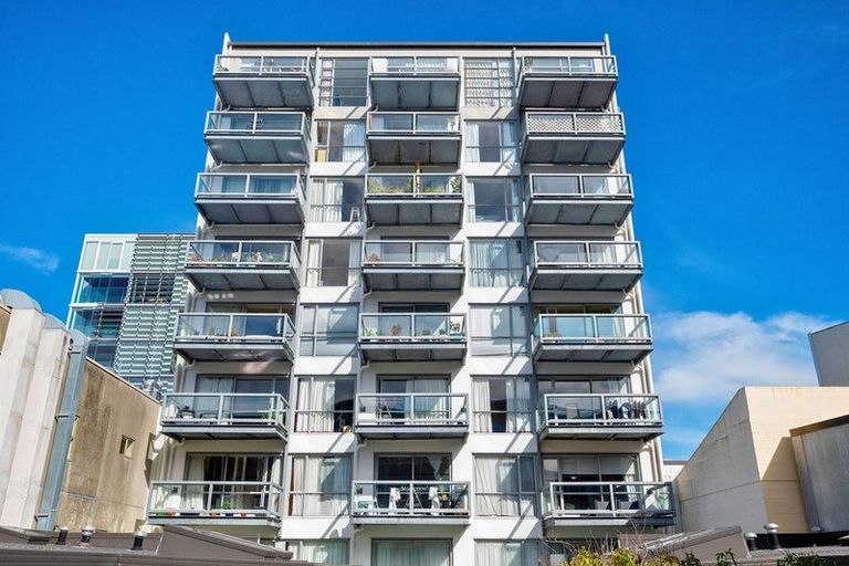Photo of property in Sol Apartments, 12/37 Jessie Street, Te Aro, Wellington, 6011
