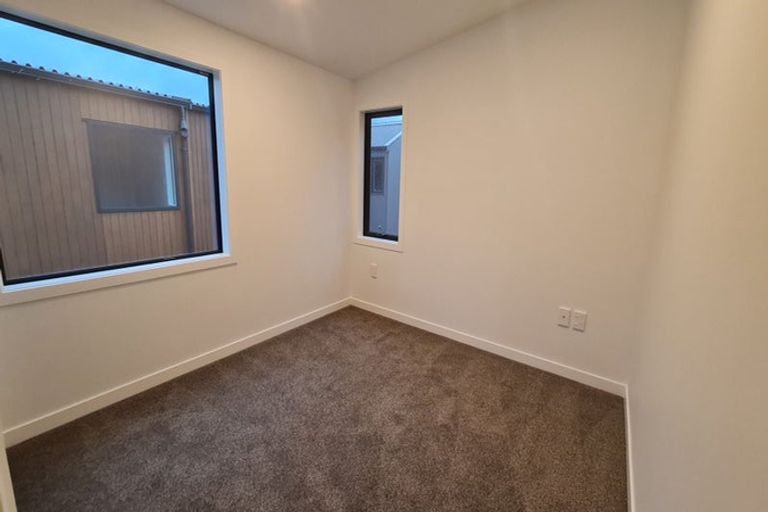 Photo of property in 3/323 Riverside Drive, Waterloo, Lower Hutt, 5011