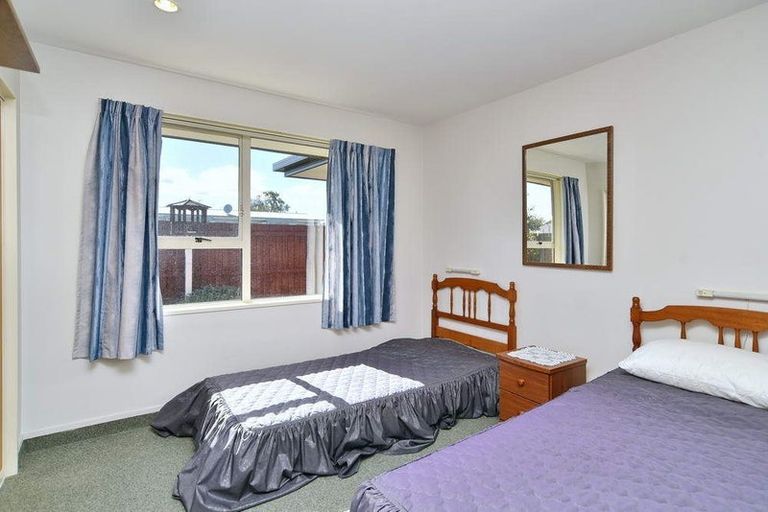 Photo of property in 52a Durham Street, Rangiora, 7400