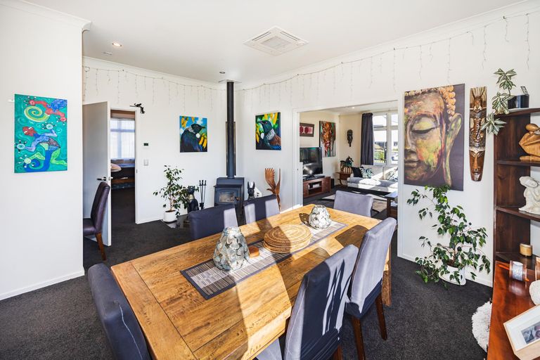 Photo of property in 37 Oban Street, Holmes Hill, Oamaru, 9401