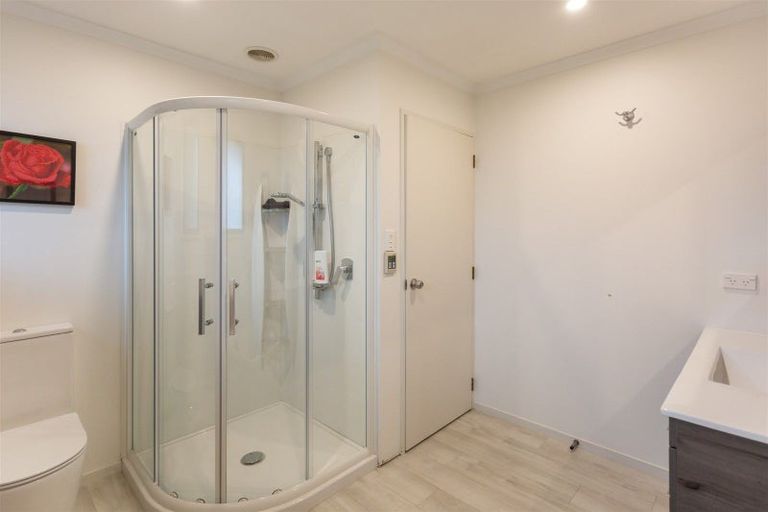 Photo of property in 132 Hagart-alexander Drive, Mosgiel, 9024