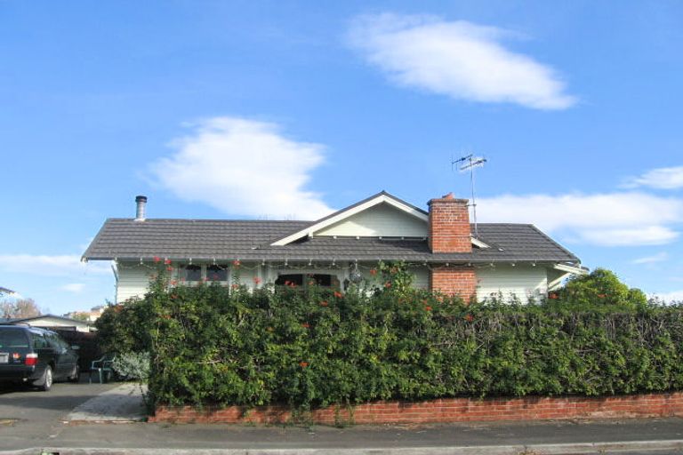 Photo of property in 30 Coleman Terrace, Hospital Hill, Napier, 4110