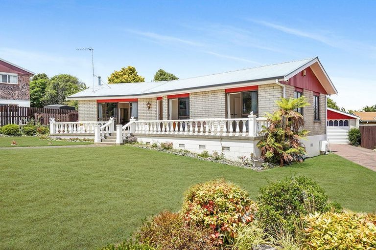 Photo of property in 6 Titoki Place, Pukete, Hamilton, 3200