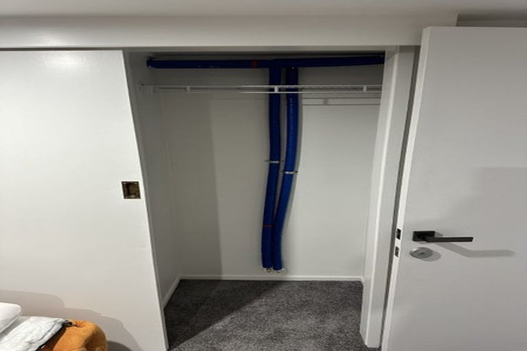 Photo of property in 2a Cobden Road, Bluff Hill, Napier, 4110