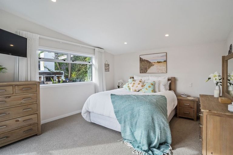 Photo of property in 133 Stanmore Bay Road, Stanmore Bay, Whangaparaoa, 0932