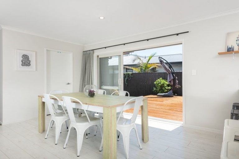 Photo of property in 15 Lakeview Quay, Pyes Pa, Tauranga, 3112