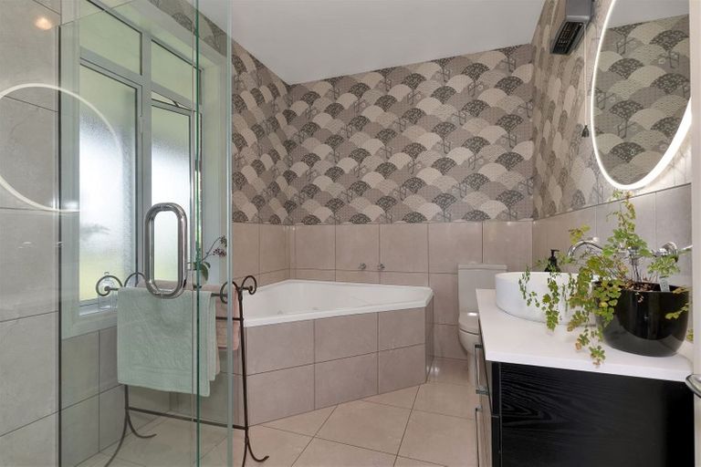 Photo of property in 198 Loburn Terrace Road, Loburn, Rangiora, 7472