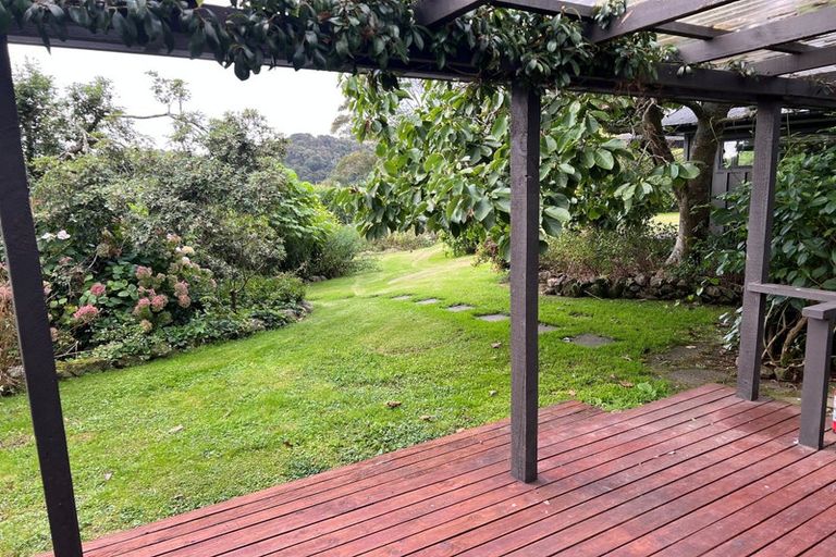 Photo of property in 46 Corbetts Road, Manakau, Otaki, 5583