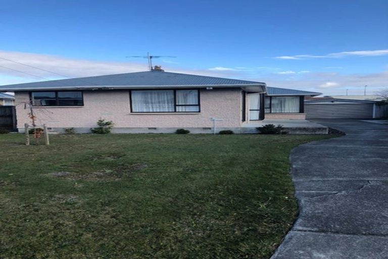 Photo of property in 7 Compton Street, Woolston, Christchurch, 8062