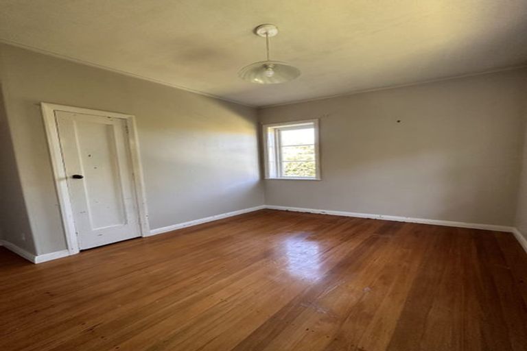 Photo of property in 9 Sunshine Avenue, Karori, Wellington, 6012