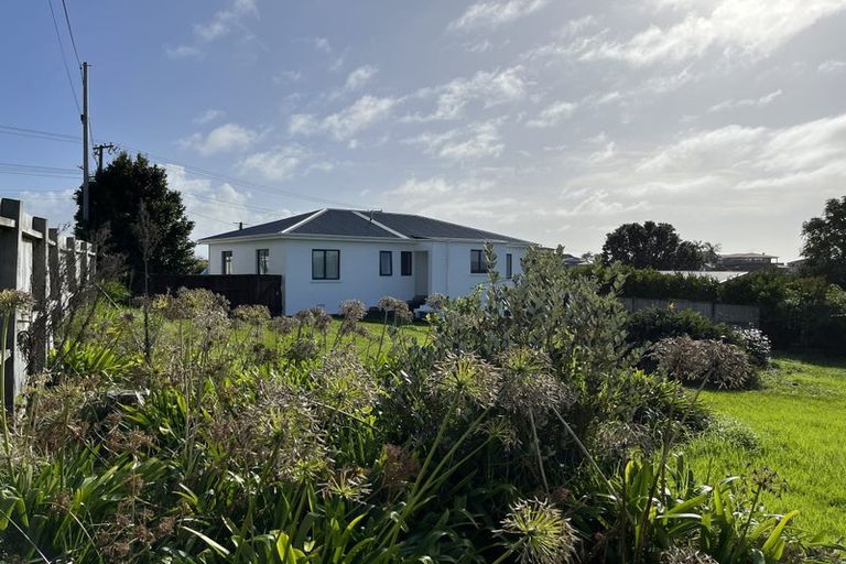Photo of property in 15 View Road, Shelly Park, Auckland, 2014