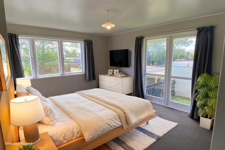 Photo of property in 9 Huia Street, Waiuku, 2123