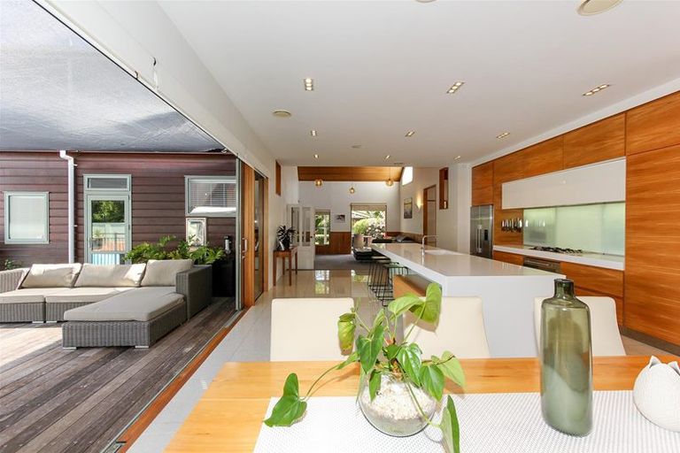 Photo of property in 76a Branch Road, Highlands Park, New Plymouth, 4312