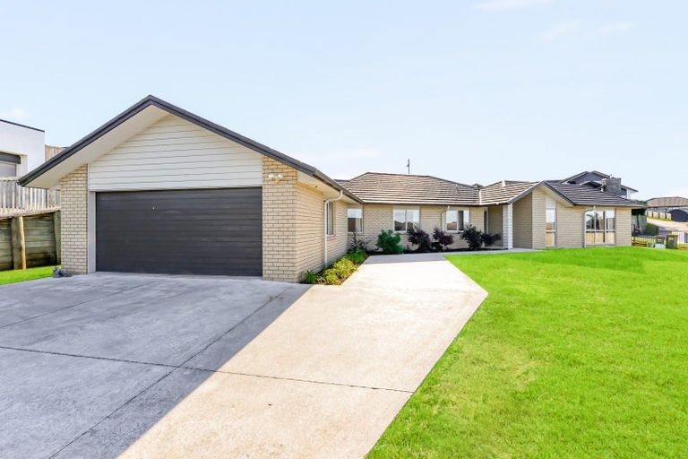 Photo of property in 33 Sylvester Crescent, Flagstaff, Hamilton, 3210