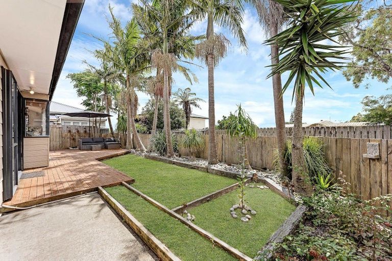 Photo of property in 110a Victoria Street West, Pukekohe, 2120