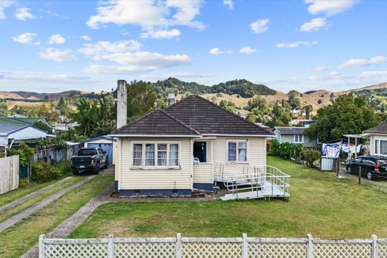 Photo of property in 4 Carroll Street, Te Kuiti, 3910