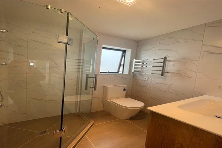 Photo of property in 36 Survila Street, Papakura, 2110