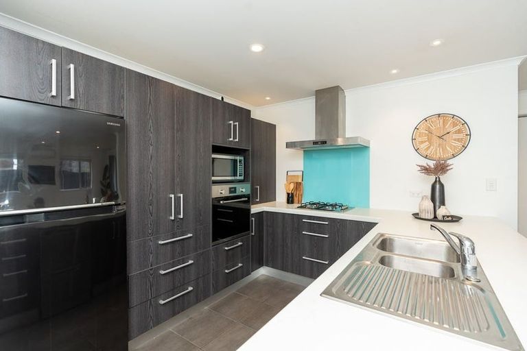 Photo of property in 39 Wiltshire Drive, Puketaha, Hamilton, 3210