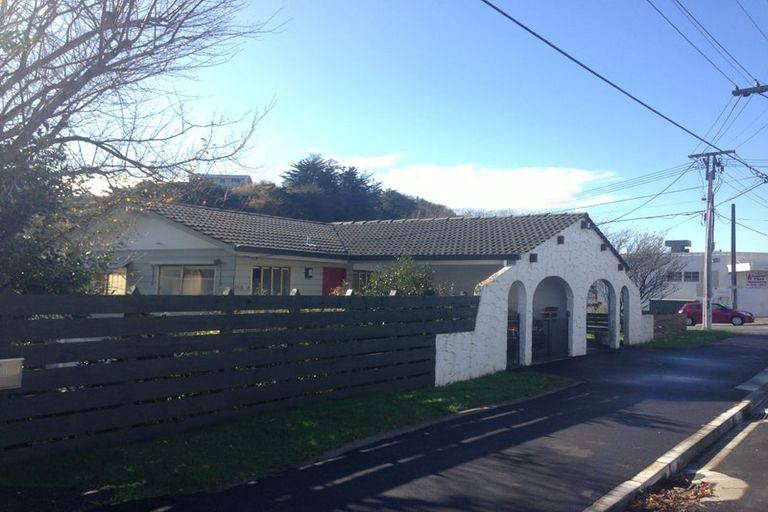 Photo of property in 358b Karori Road, Karori, Wellington, 6012