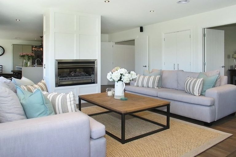 Photo of property in 79 The Masthead, Whitby, Porirua, 5024