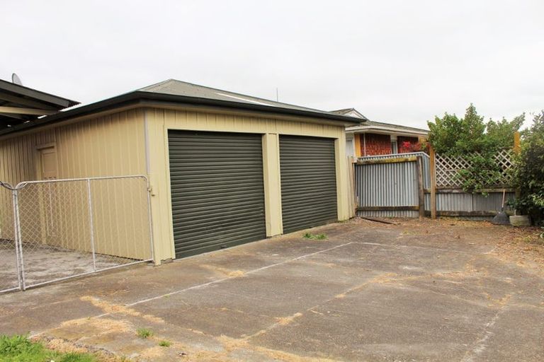 Photo of property in 37 Brentwood Avenue, Highbury, Palmerston North, 4412