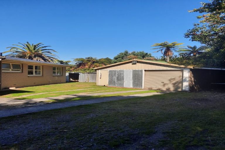 Photo of property in 8 Edward Street, Western Heights, Rotorua, 3015