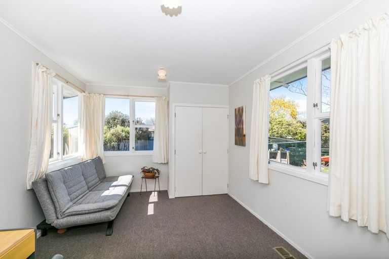 Photo of property in 6 Rhonda Avenue, Deanwell, Hamilton, 3206