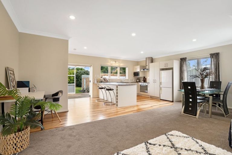 Photo of property in 13 Vardon Road, St Andrews, Hamilton, 3200