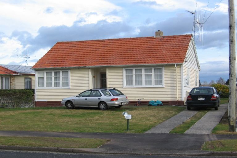 Photo of property in 33 Churchill Avenue, Maeroa, Hamilton, 3200