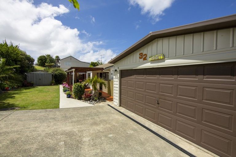Photo of property in 32 Cullen Street, Mangawhai Heads, Mangawhai, 0505