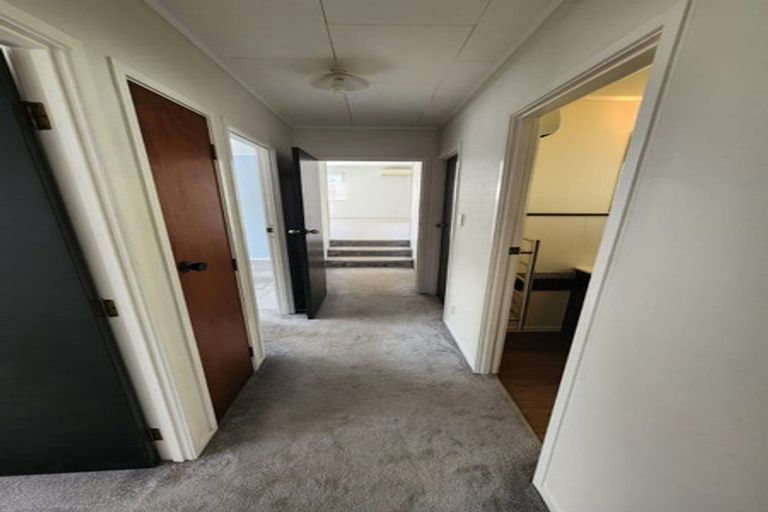 Photo of property in 146 Glendhu Road, Bayview, Auckland, 0629