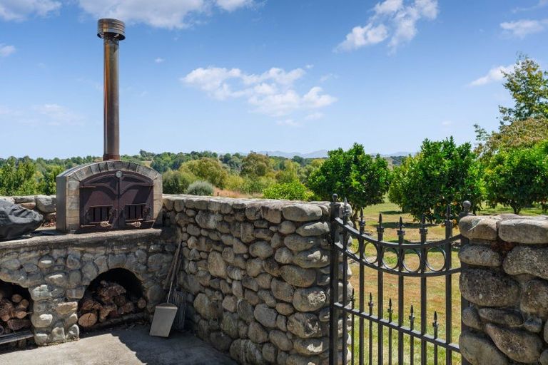 Photo of property in 147 Black Rock Road, Te Ore Ore, Masterton, 5886