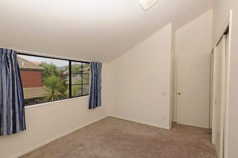 Photo of property in 136 Karori Road, Karori, Wellington, 6012