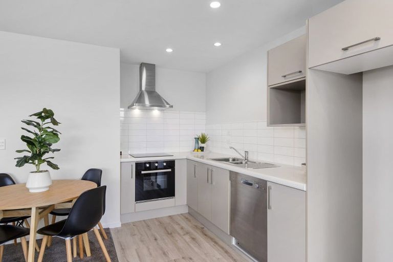 Photo of property in 21 Cassino Street, Rangiora, 7400