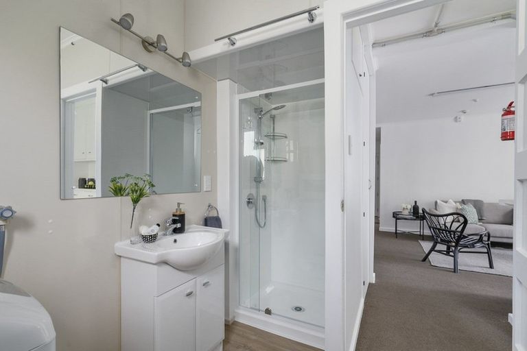 Photo of property in 11/288 College Street, West End, Palmerston North, 4410