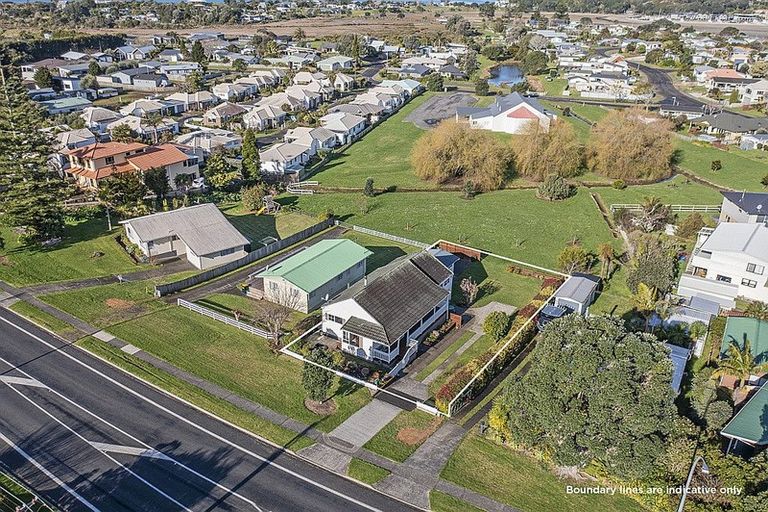 Photo of property in 300 Main Sh25 Road, Tairua, 3508