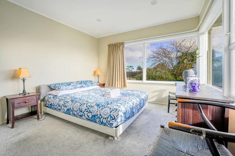 Photo of property in 3 Parkview Place, Pakuranga, Auckland, 2010
