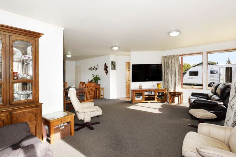 Photo of property in 16 Rintoul Place, Brightwater, 7022