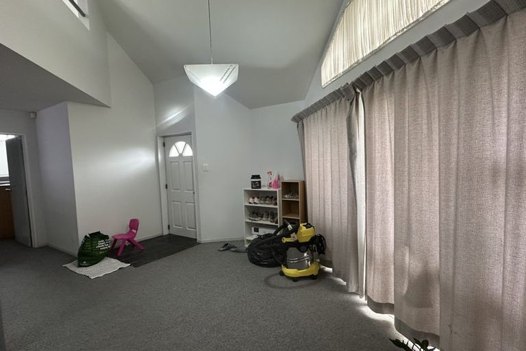 Photo of property in 2/11 Richard Avenue, Bucklands Beach, Auckland, 2014