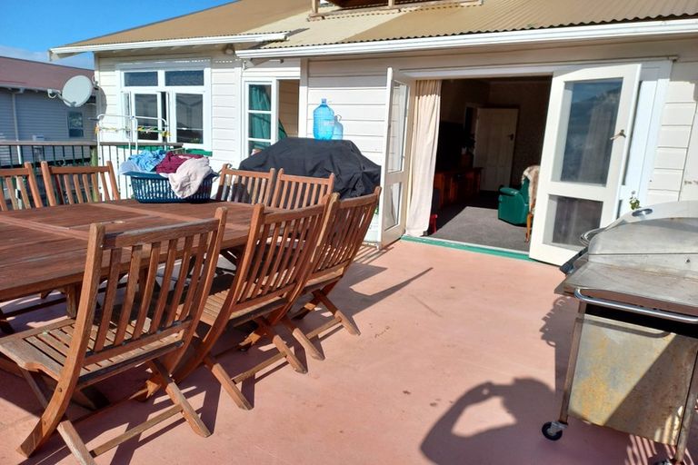 Photo of property in 18 Seaview Terrace, Mount Albert, Auckland, 1025