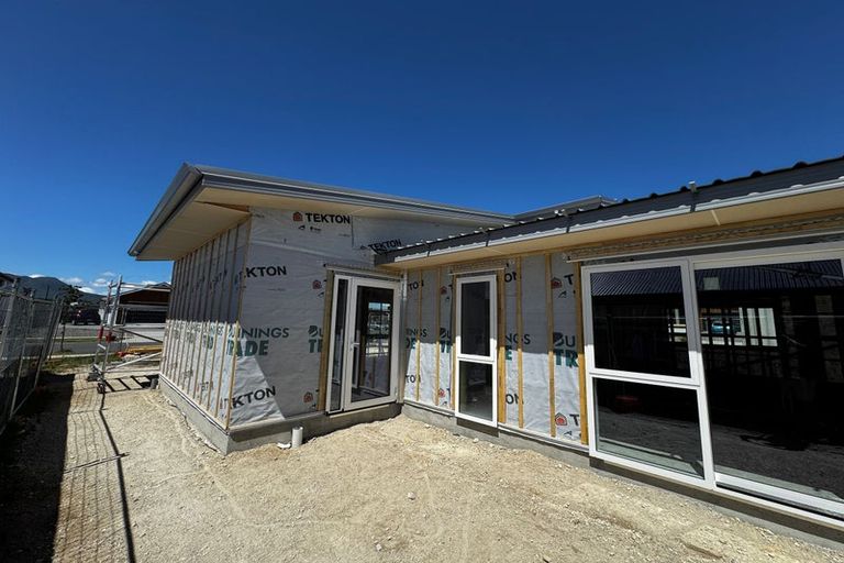 Photo of property in 79 Harakeke Drive, Wharewaka, Taupo, 3330