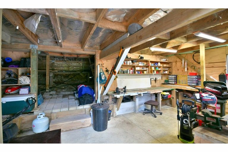 Photo of property in 28 Puhoi Road, Puhoi, Warkworth, 0994