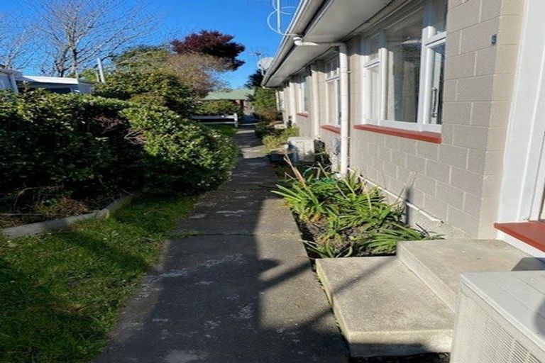 Photo of property in 253 Main South Road, Hornby, Christchurch, 8042