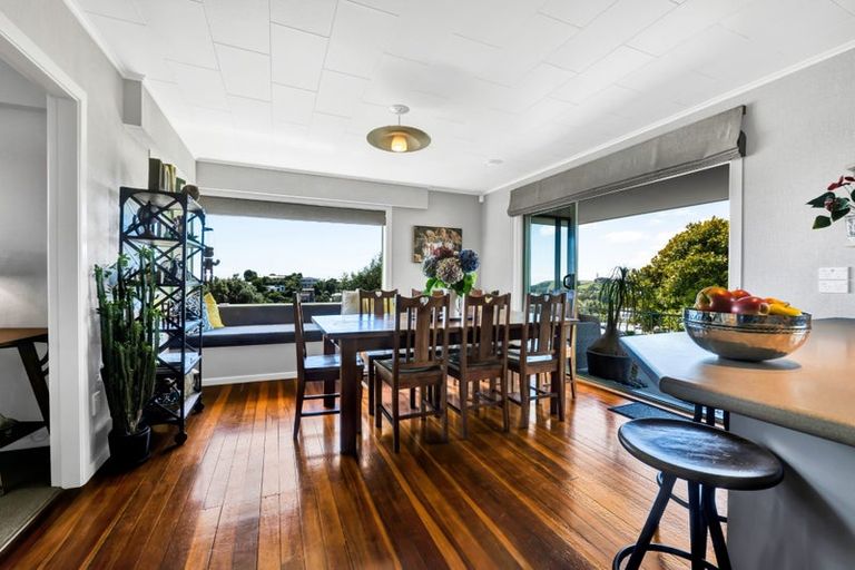 Photo of property in 24 Darwin Crescent, Spotswood, New Plymouth, 4310