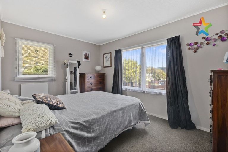 Photo of property in 17 Thirlmere Street, Wainuiomata, Lower Hutt, 5014