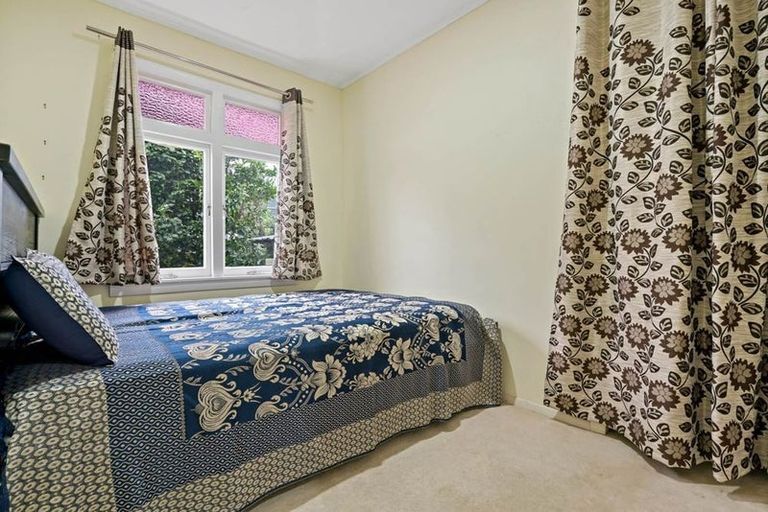 Photo of property in 4b Manuroa Road, Takanini, 2112